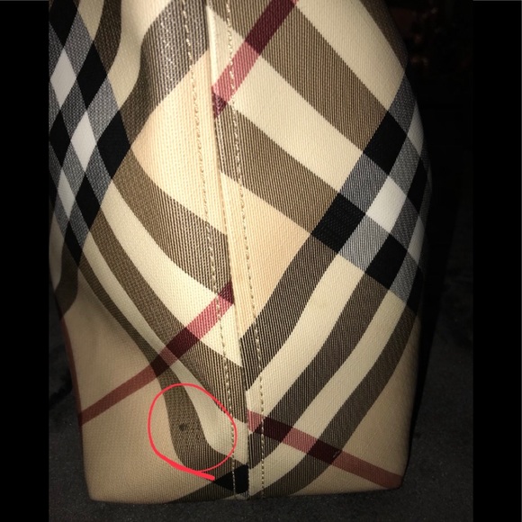 ***SOLD*** Authentic Burberry Hanson Tote - Picture 6 of 6